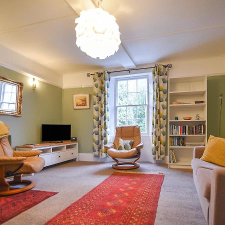 Апартаменты Flat 3, St Agnes House Лайм-Реджис Экстерьер фото