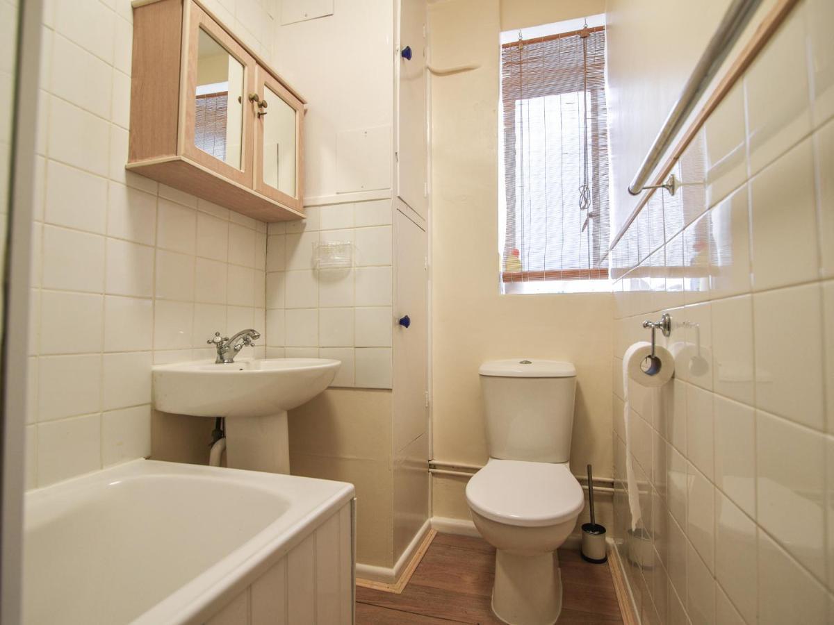 Апартаменты Flat 3, St Agnes House Лайм-Реджис Экстерьер фото
